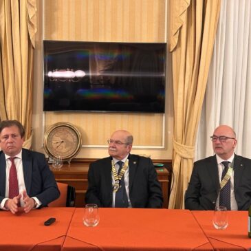 Divisione 17 Piemonte – Il Lgt. Gov. Alain Barberi partecipa alla conviviale del KC Domodossola con relatore il Prof. Pierpaolo Sileri